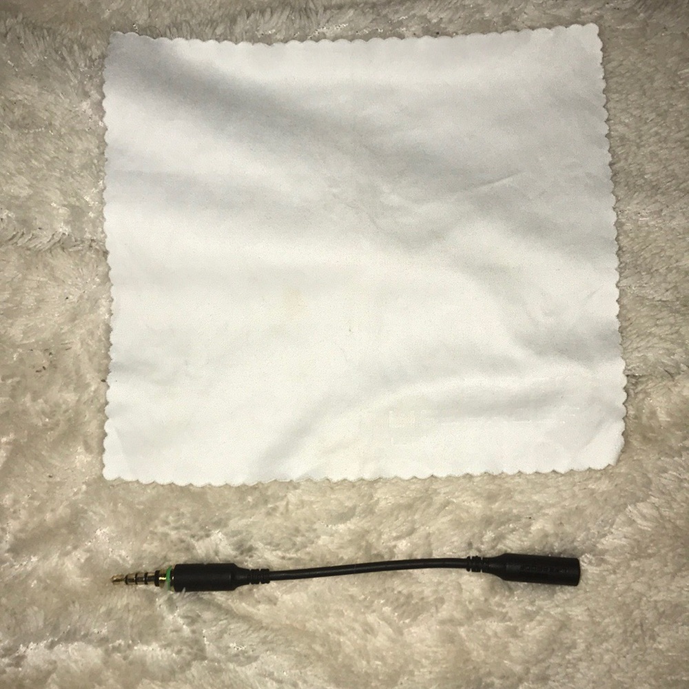 SOLD Lifeproof pink FRE case (iPhone 6/6s) - Picture 5 of 6